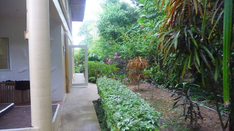 Imagen de la habitación del Hotel Playa Bluff. Foto 6