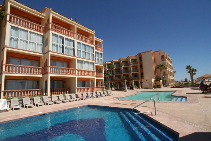 Imagen de la piscina del Hotel Playa Bonita, Puerto Pe&ntilde;asco. Foto 16