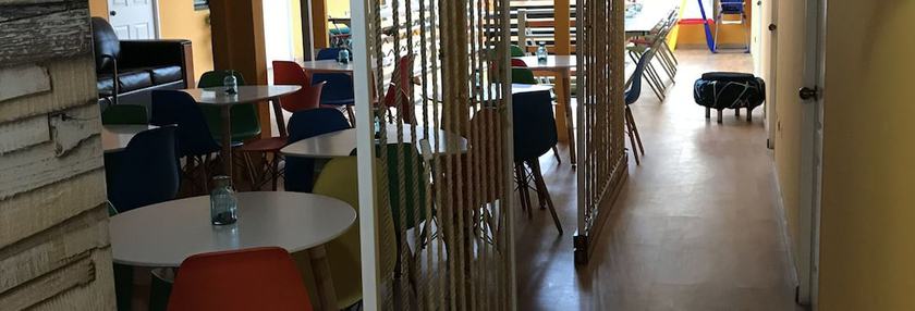 Imagen del bar/restaurante del Hotel Playa Brava. Foto 3