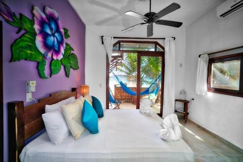 Imagen de la habitación del Hotel Playa Canek Beachfront Eco, Tulum. Foto 10