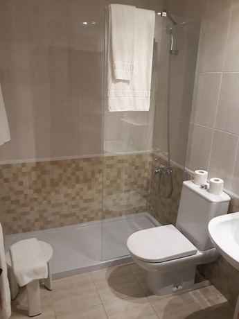 Imagen de la habitación del Hotel Playa Canet. Foto 6