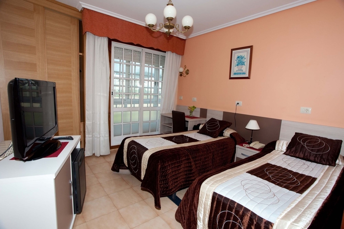 Imagen de la habitación del Hotel Playa, Cangas de Morrazo. Foto 6