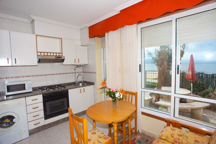 Imagen de la habitación del Hotel Playa, Cangas de Morrazo. Foto 8