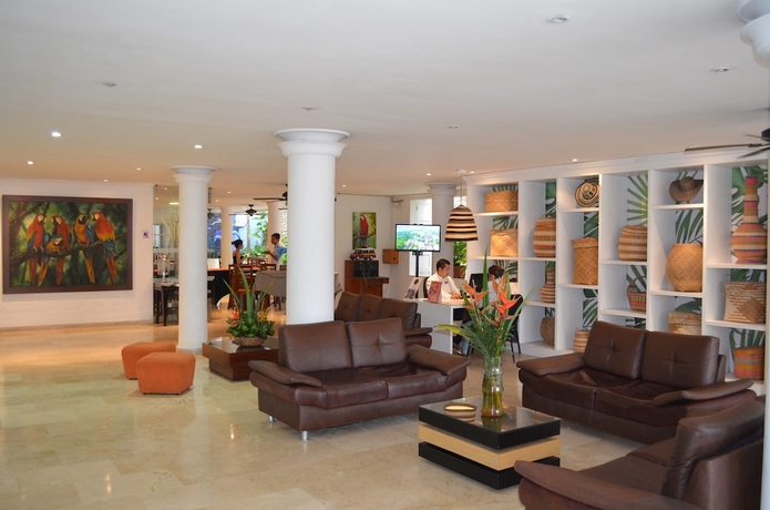 Imagen de los interiores del Hotel Playa Club. Foto 17
