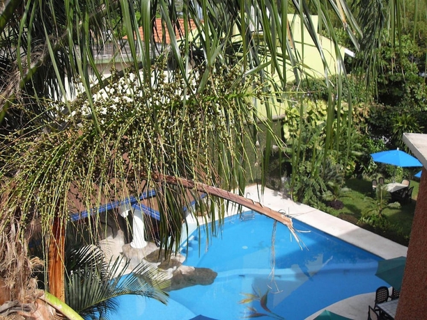 Imagen de la piscina del Hotel Playa Cristal. Foto 15