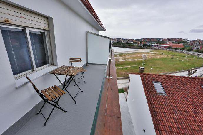 Imagen general del Hotel Playa De Camariñas. Foto 11