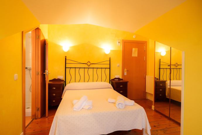 Imagen de la habitación del Hotel Playa De Luanco. Foto 9