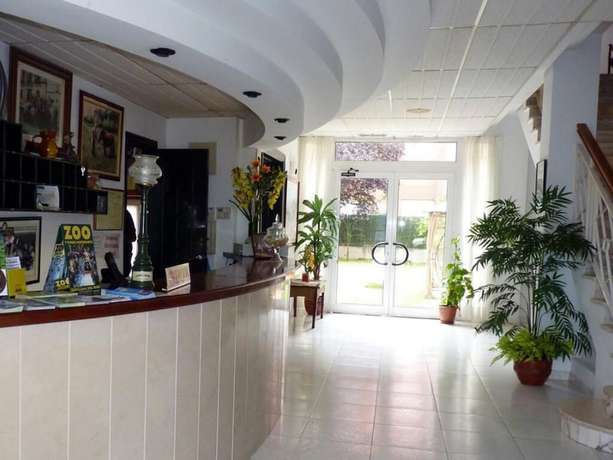 Imagen de los interiores del Hotel Playa De Merón. Foto 13