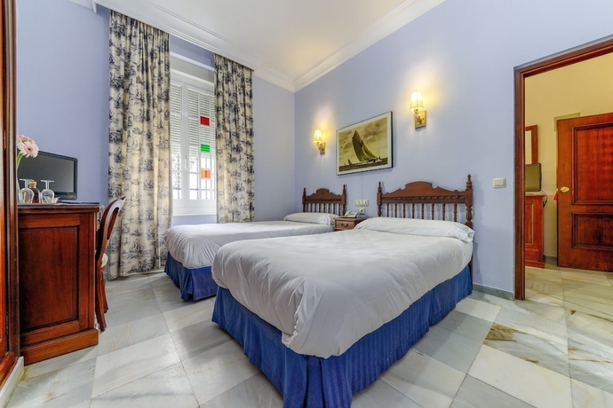 Imagen de la habitación del Hotel Playa De Regla. Foto 11