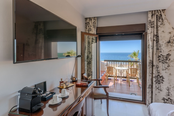 Imagen de la habitación del Hotel Playa De Regla. Foto 17