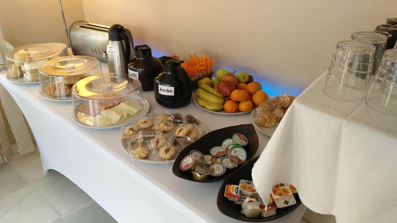 Imagen del bar/restaurante del Hotel Playa De Valdelagrana. Foto 6