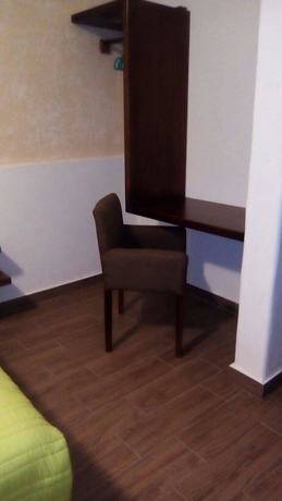 Imagen de la habitación del Hotel Playa Del Rey. Foto 18