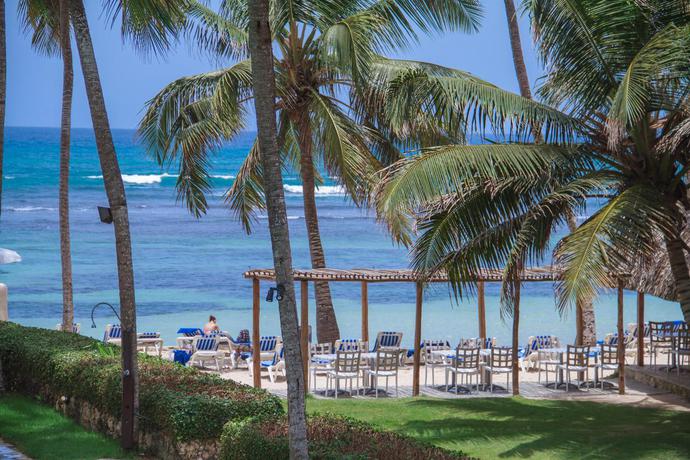 Imagen general del Hotel Playa Esmeralda Resort. Foto 3