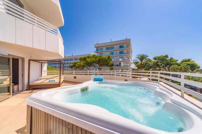 Imagen general del Hotel Playa Esperanza Resort. Foto 12