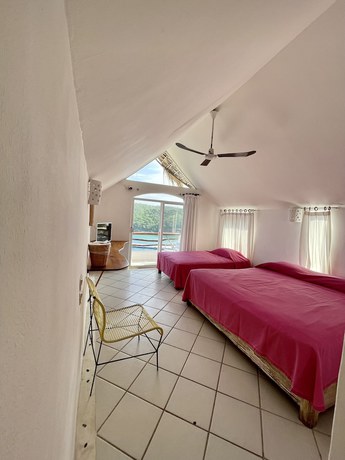 Imagen de la habitación del Hotel Playa Fandango. Foto 9