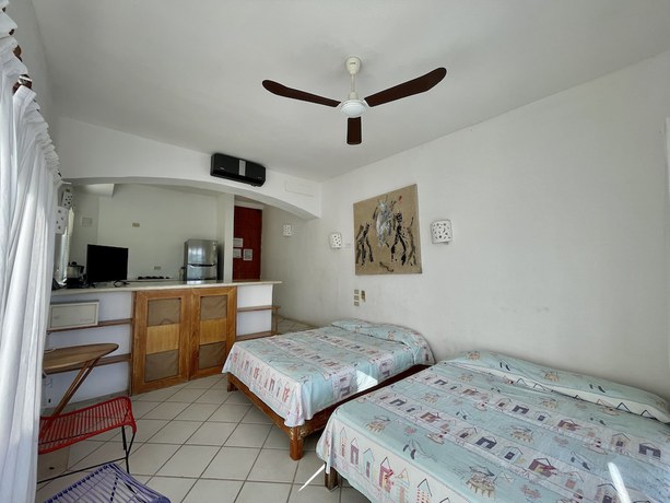 Imagen de la habitación del Hotel Playa Fandango. Foto 14