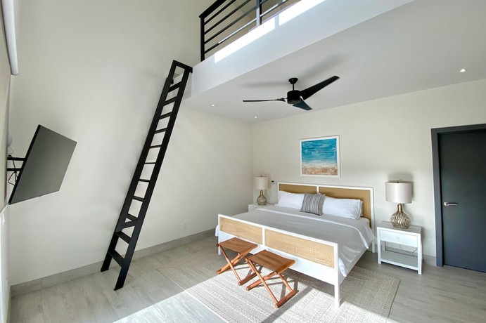 Imagen de la habitación del Hotel Playa Flamingo Beautiful new 5-br Oceanview Villa - Luxury Casa de Iluminacion. Foto 17
