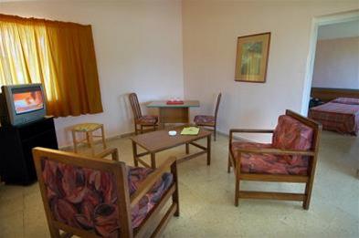 Imagen de los interiores del Hotel Playa Giron. Foto 4