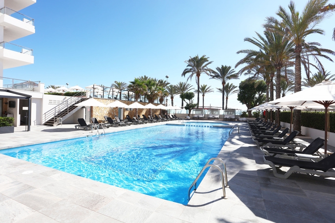 Imagen de la piscina del Hotel Playa Golf, Playa de Palma. Foto 15
