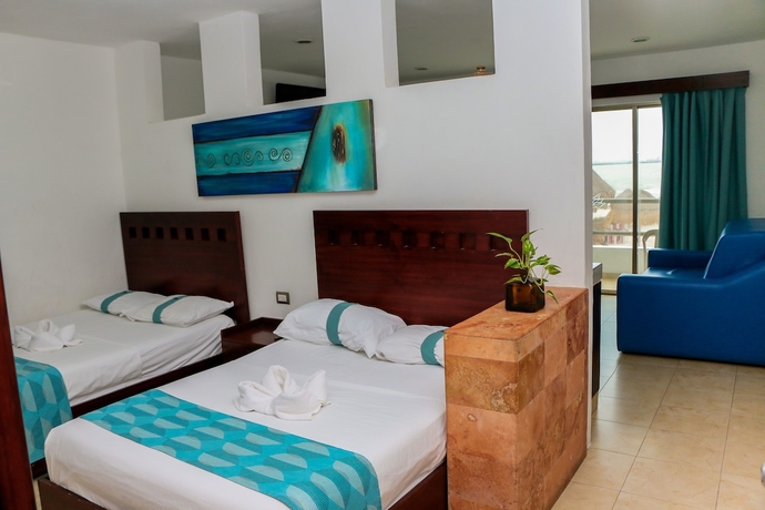 Imagen de la habitación del Hotel Playa Linda. Foto 14