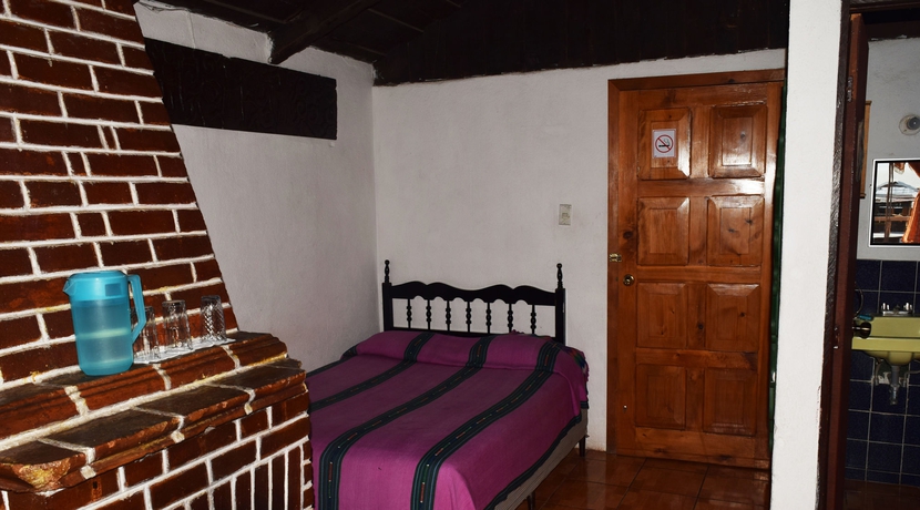 Imagen de la habitación del Hotel Playa Linda, Panajachel. Foto 7
