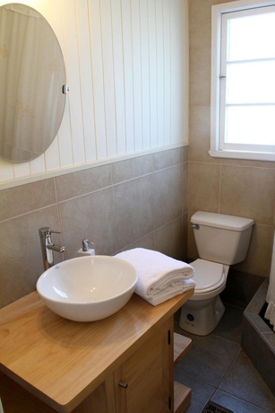 Imagen de la habitación del Hotel Playa Maqui Lodge. Foto 16