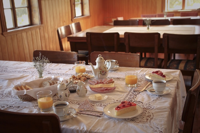 Imagen del bar/restaurante del Hotel Playa Maqui Lodge. Foto 3
