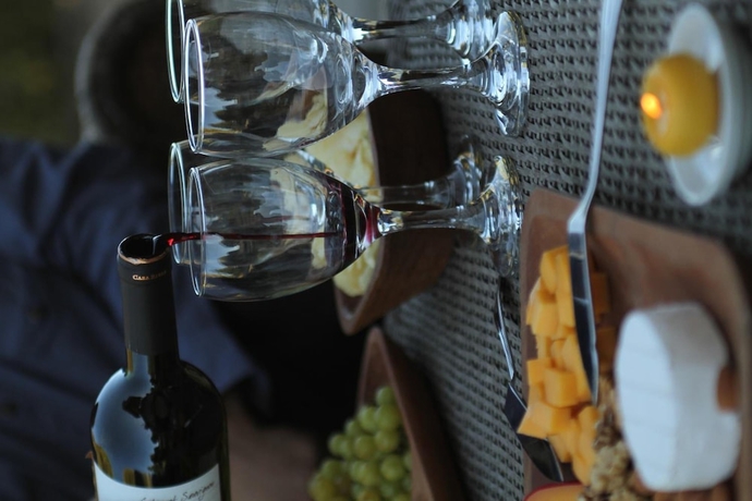 Imagen del bar/restaurante del Hotel Playa Maqui Lodge. Foto 5