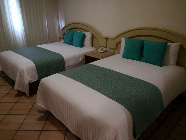 Imagen de la habitación del Hotel Playa Marina, MAZATLAN. Foto 5