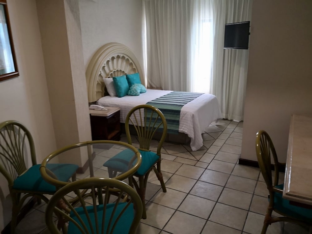 Imagen de la habitación del Hotel Playa Marina, MAZATLAN. Foto 6