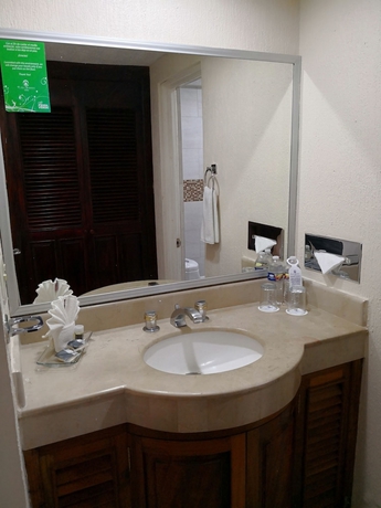 Imagen de la habitación del Hotel Playa Marina, MAZATLAN. Foto 18