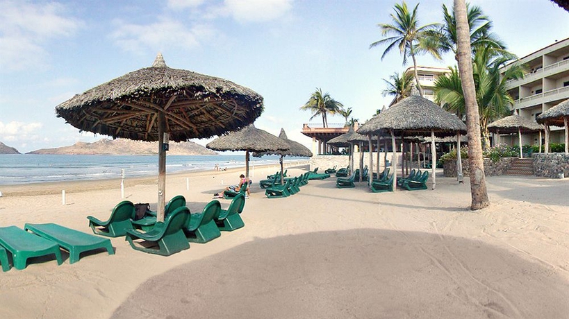Imagen de los exteriores del Hotel Playa Mazatlan. Foto 9