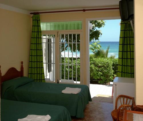 Imagen de la habitación del Hotel Playa, Moj&aacute;car. Foto 9
