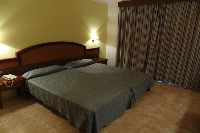 Imagen general del Hotel Playa Mondrago. Foto 10