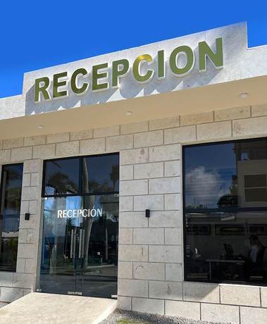 Imagen de los interiores del Hotel Playa Palmera Beach Resort. Foto 18