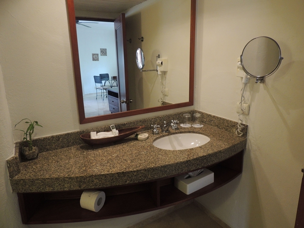 Imagen de la habitación del Hotel Playa Palms Beach. Foto 14