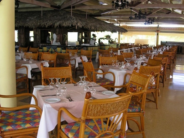 Imagen general del Hotel Playa Pesquero. Foto 3