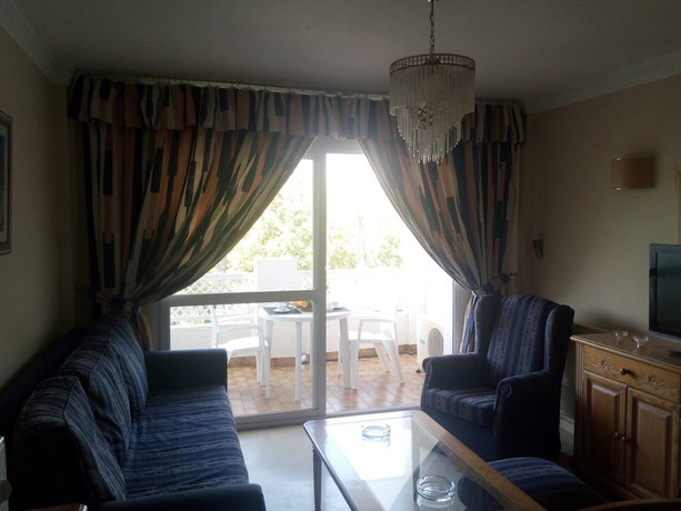 Imagen de la habitación del Hotel Playa Real. Foto 14