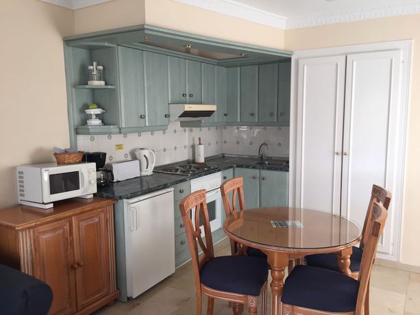 Imagen de la habitación del Hotel Playa Real. Foto 15