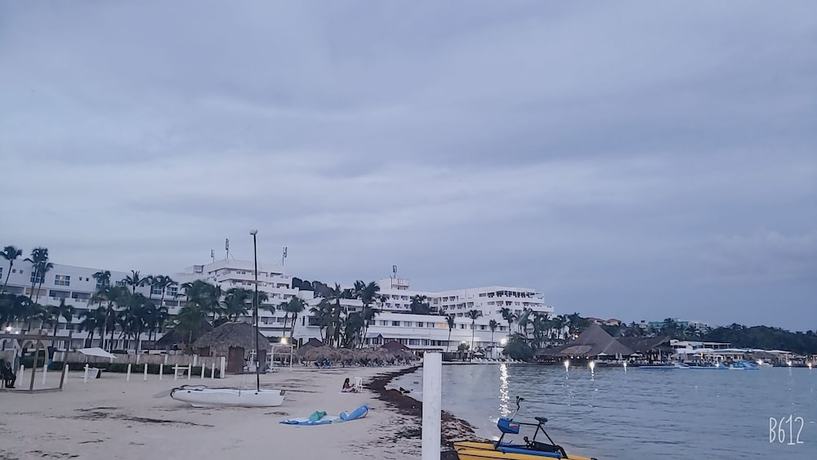 Imagen de la habitación del Hotel Playa Resort Hamaca. Foto 17