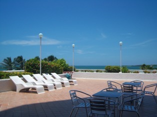Imagen de los interiores del Hotel Playa Sirena Resort. Foto 7