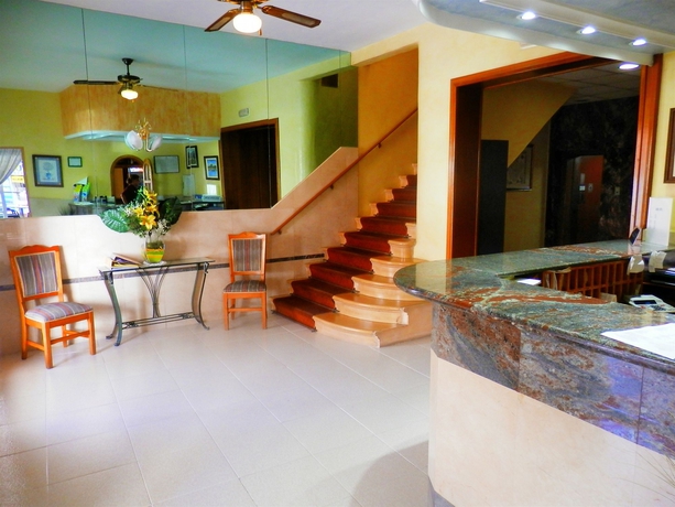 Imagen de los interiores del Hotel Playa Sol, El Arenal. Foto 14