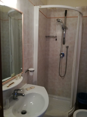 Imagen de la habitación del Hotel Playa, Viareggio. Foto 2