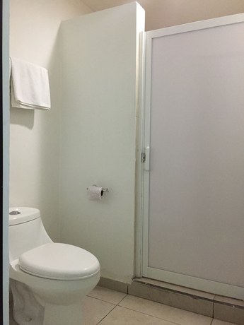 Imagen de la habitación del Hotel Playa Victoria, MAZATLAN. Foto 5