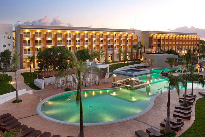 Imagen general del Hotel Playa Vista Azul. Foto 1
