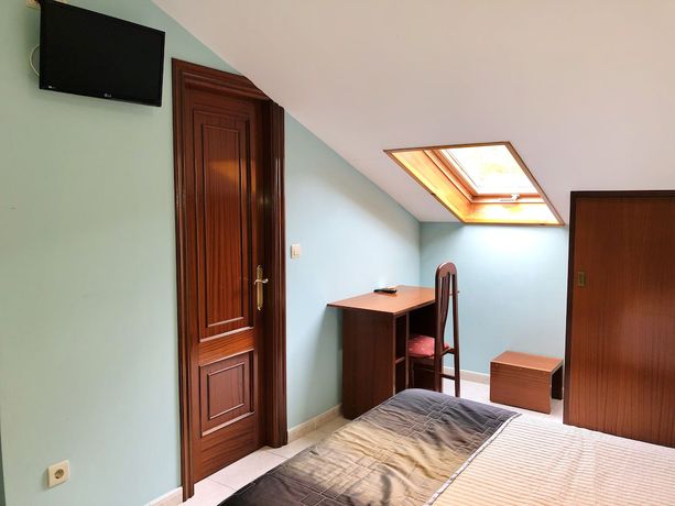 Imagen de la habitación del Hotel Playa de Lago. Foto 18