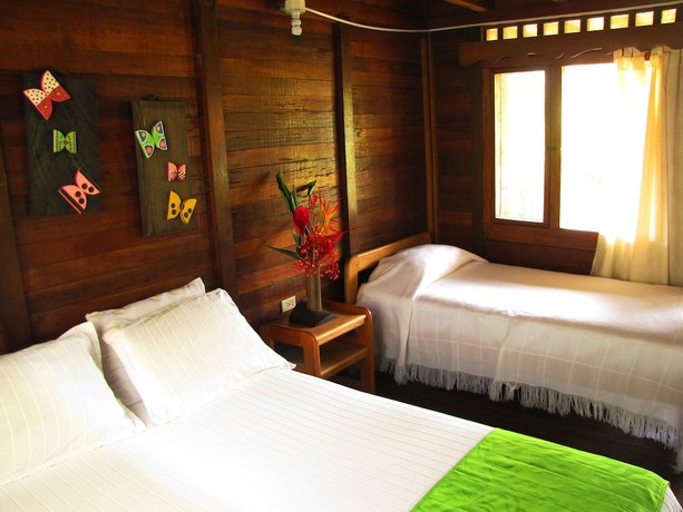 Imagen de la habitación del Hotel Playa de Oro Lodge. Foto 11