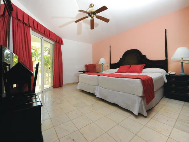 Imagen de la habitación del Hotel Playabachata. Foto 6