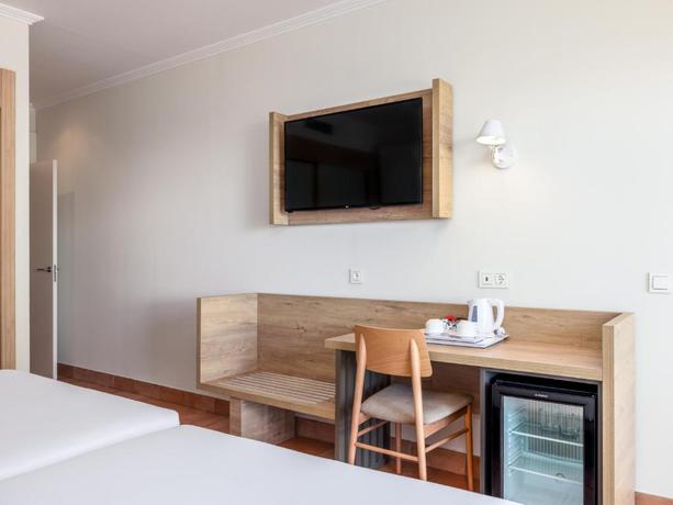 Imagen de la habitación del Hotel Playaballena Aquapark & Spa. Foto 5