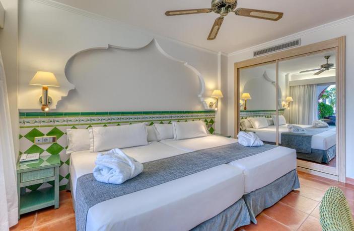 Imagen de la habitación del Hotel Playacálida. Foto 6